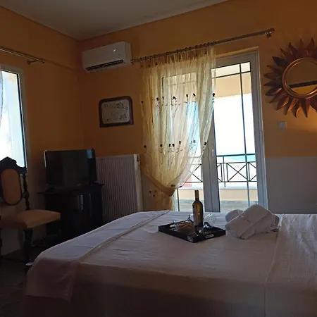 Theonimfi For 7 With Pool And Sea View * Loutra Oraias Elenis